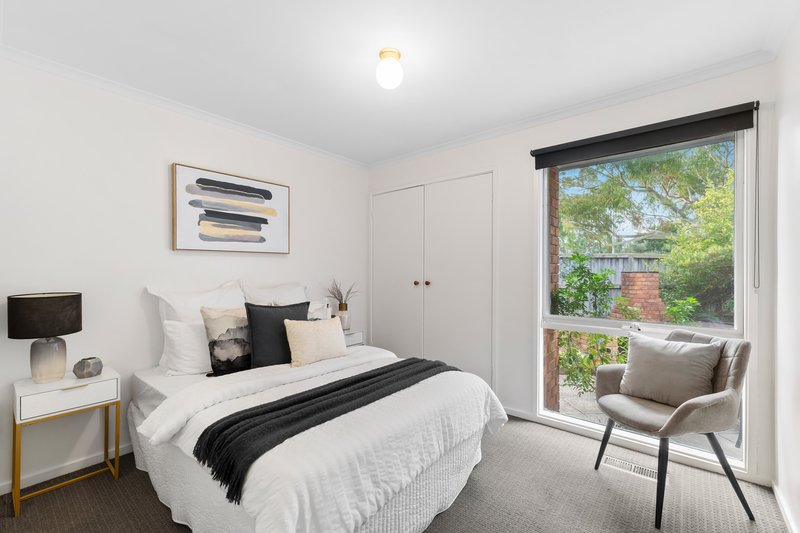Photo - 10 Delatite Court, Rowville VIC 3178 - Image 9
