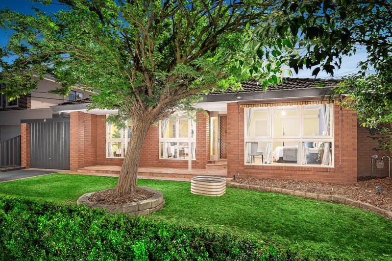 10 Delatite Court, Vermont VIC 3133