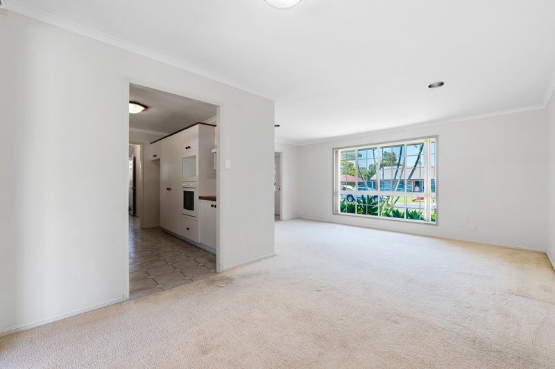 Photo - 10 Delmar Street, Deception Bay QLD 4508 - Image 9