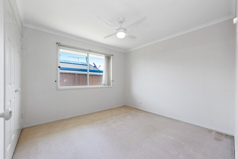 Photo - 10 Delmar Street, Deception Bay QLD 4508 - Image 11