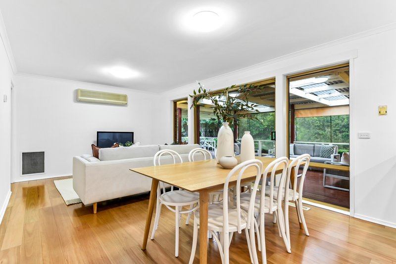 Photo - 10 Denise Close, Rowville VIC 3178 - Image 7