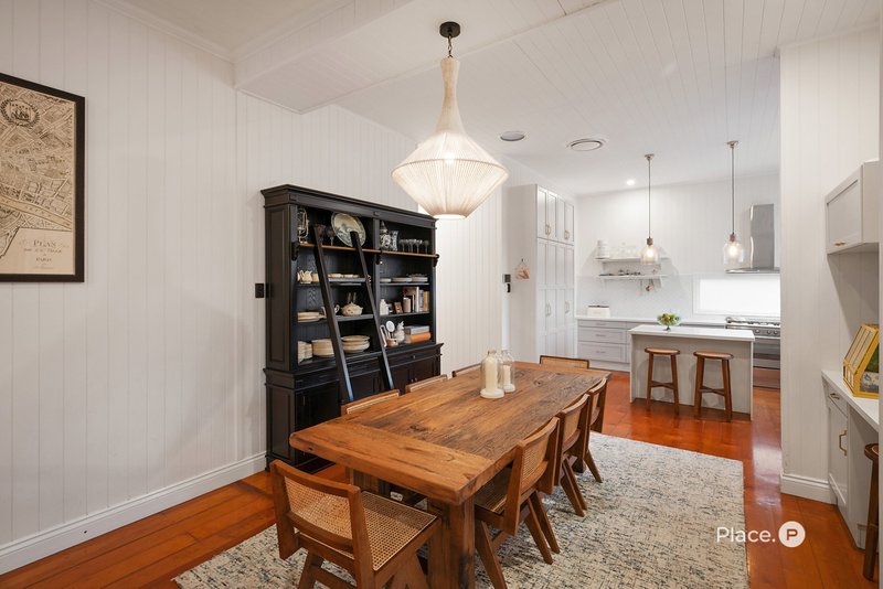 Photo - 10 Derby Street, Coorparoo QLD 4151 - Image 3