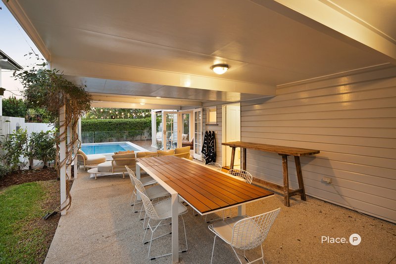 Photo - 10 Derby Street, Coorparoo QLD 4151 - Image 13