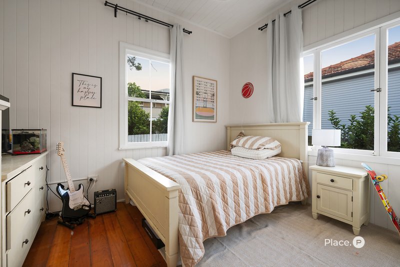 Photo - 10 Derby Street, Coorparoo QLD 4151 - Image 17