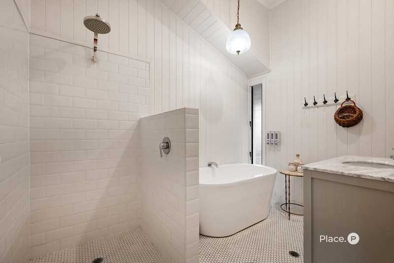 Photo - 10 Derby Street, Coorparoo QLD 4151 - Image 22