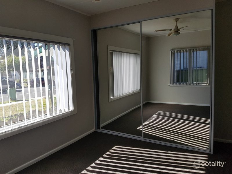 Photo - 10 Derby Street, Kingswood NSW 2747 - Image 4