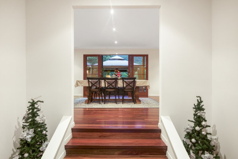 Photo - 10 Des Quinlan Crescent, Tallebudgera Valley QLD 4228 - Image 10