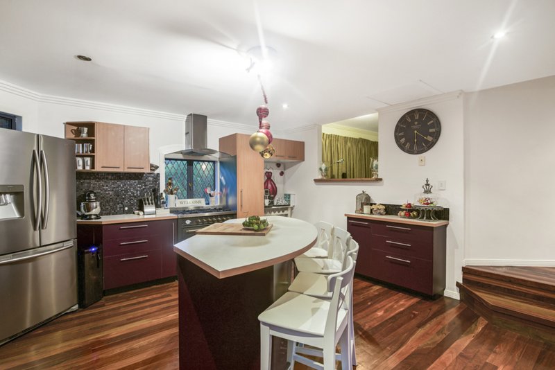 Photo - 10 Des Quinlan Crescent, Tallebudgera Valley QLD 4228 - Image 13