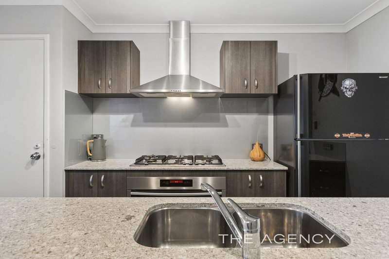 Photo - 10 Dhufish Way, Two Rocks WA 6037 - Image 7