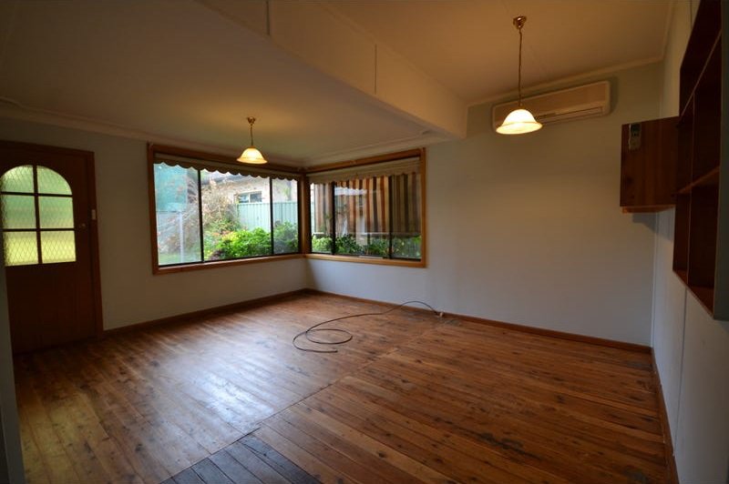 Photo - 10 Dianella Street, Caringbah NSW 2229 - Image 5