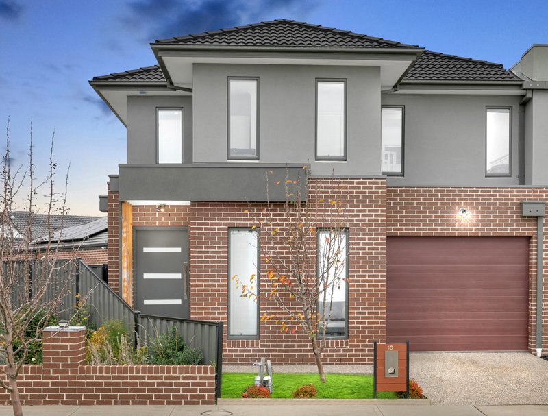 10 Distinction Avenue, Craigieburn VIC 3064