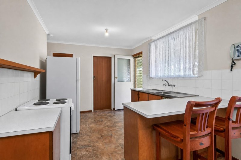 Photo - 10 Dixon Road, Buchfelde SA 5118 - Image 9