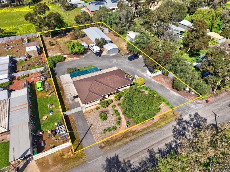 Photo - 10 Dixon Road, Buchfelde SA 5118 - Image 17
