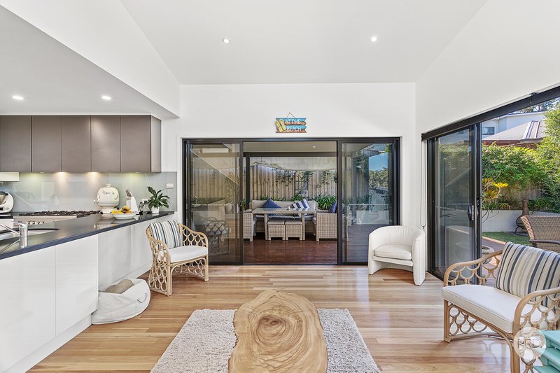 Photo - 10 Dockside Avenue, Corlette NSW 2315 - Image 10