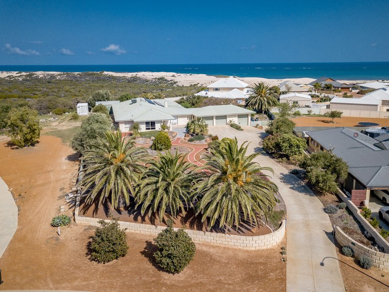 10 Doncon Street, Wandina WA 6530