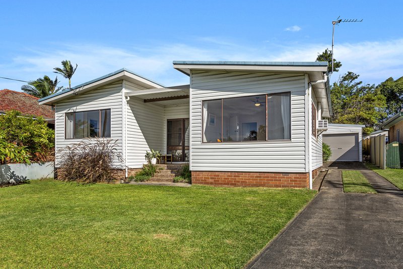 10 Doone Street, Barrack Heights NSW 2528