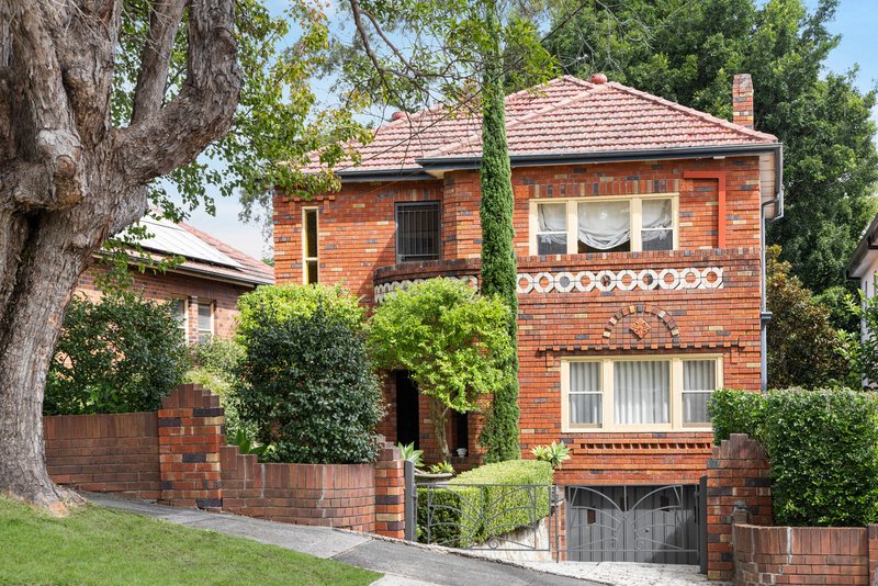 Photo - 10 Douglas Avenue, Chatswood NSW 2067 - Image 1