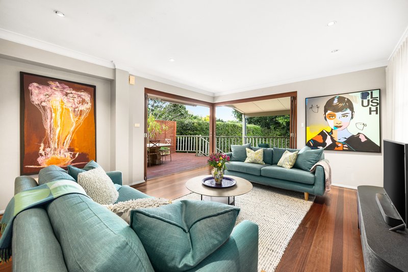 Photo - 10 Douglas Avenue, Chatswood NSW 2067 - Image 3