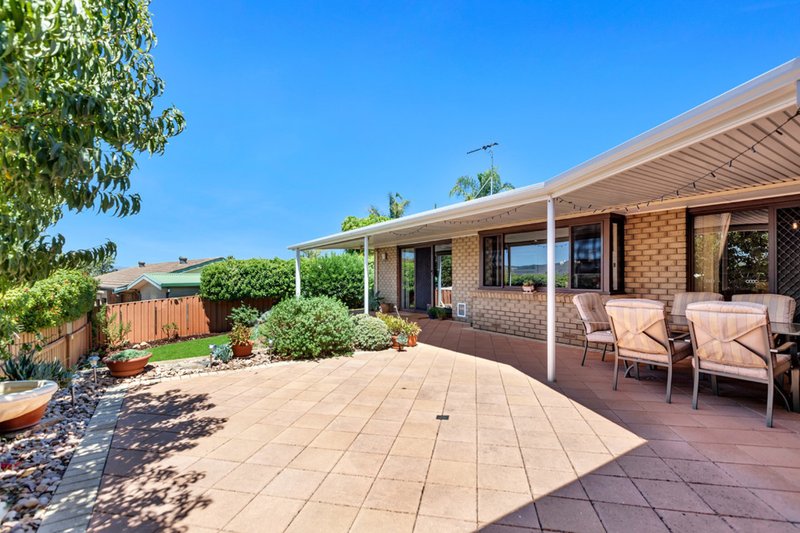 Photo - 10 Doulton Crescent, Modbury Heights SA 5092 - Image 12