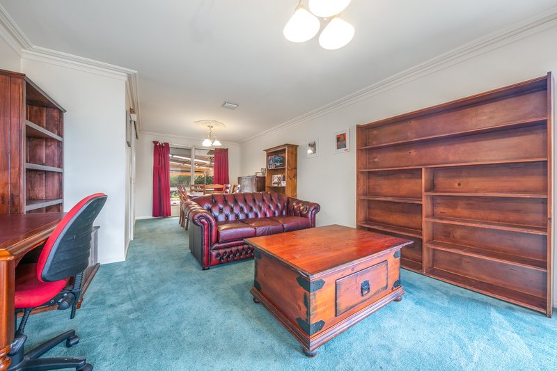 Photo - 10 Doutney Court, Sunbury VIC 3429 - Image 4