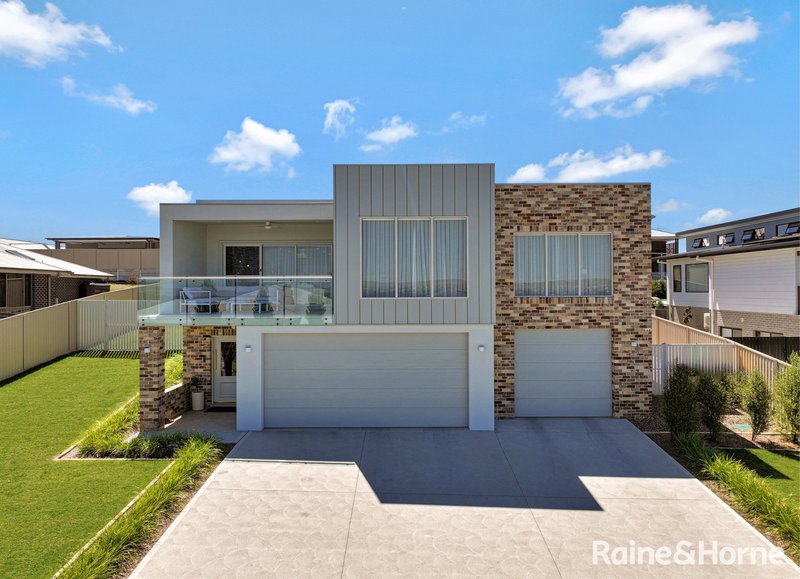 10 Dovey Drive, Kelso NSW 2795