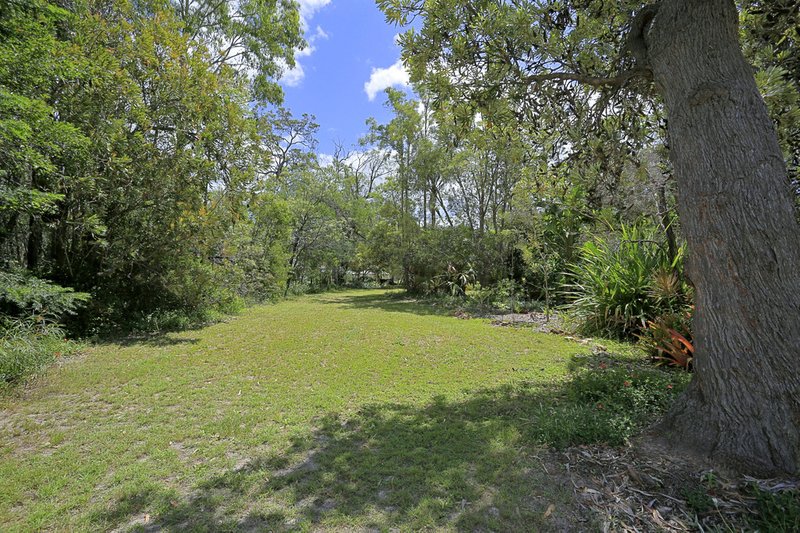 Photo - 10 Dreamtime Avenue, Burrum Heads QLD 4659 - Image 21