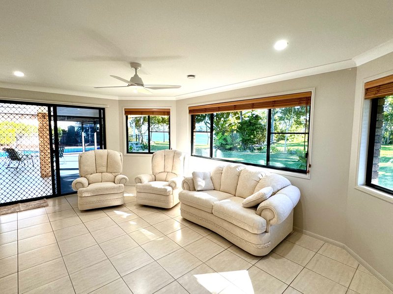 Photo - 10 Driftwood Close, Grasstree Beach QLD 4740 - Image 12