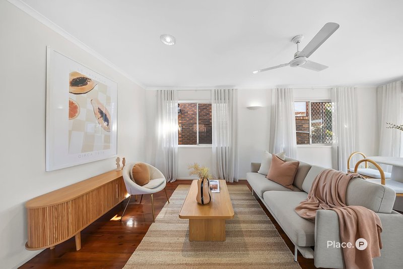 Photo - 10 Duff Street, Wavell Heights QLD 4012 - Image 4