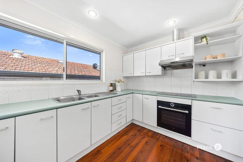Photo - 10 Duff Street, Wavell Heights QLD 4012 - Image 5