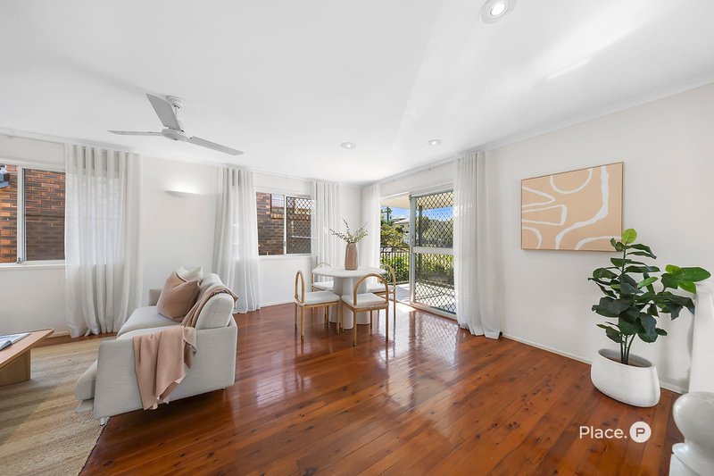 Photo - 10 Duff Street, Wavell Heights QLD 4012 - Image 7
