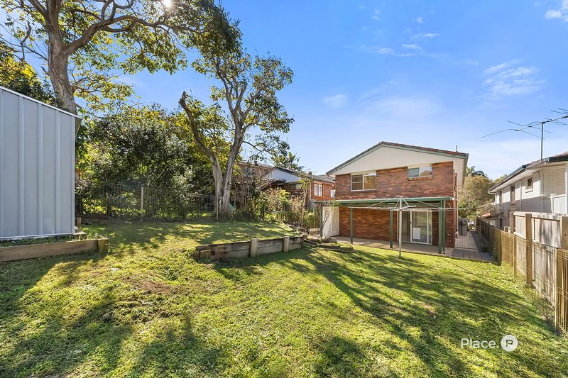 Photo - 10 Duff Street, Wavell Heights QLD 4012 - Image 18