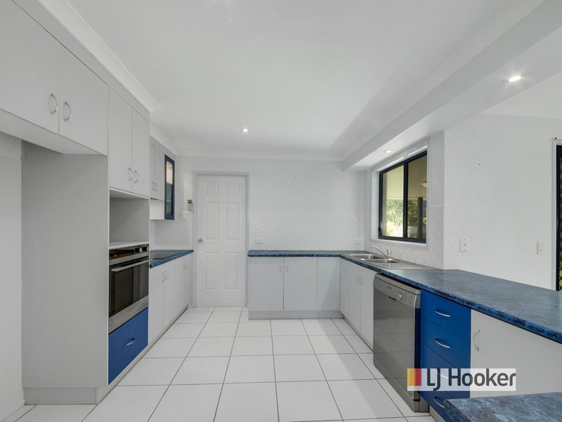 Photo - 10 Dunn Street, Tannum Sands QLD 4680 - Image 6