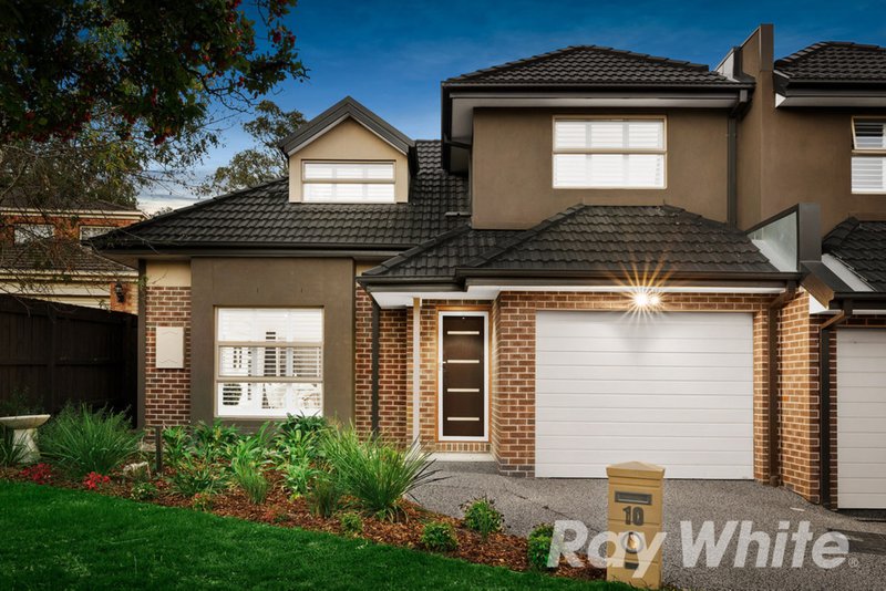 Photo - 10 Dunstan Street, Macleod VIC 3085 - Image 1