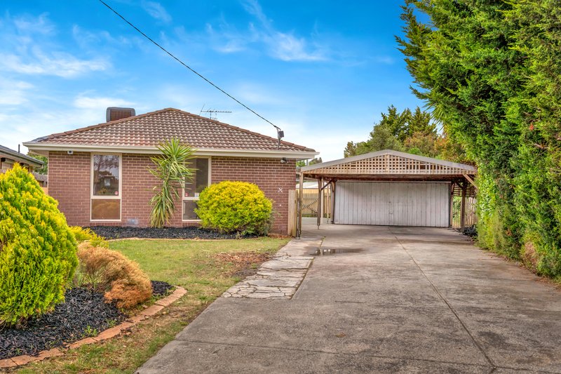 Photo - 10 Durham Close, Craigieburn VIC 3064 - Image 11