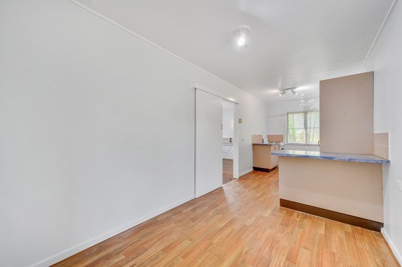 Photo - 10 Durness Street, Kenmore QLD 4069 - Image 6