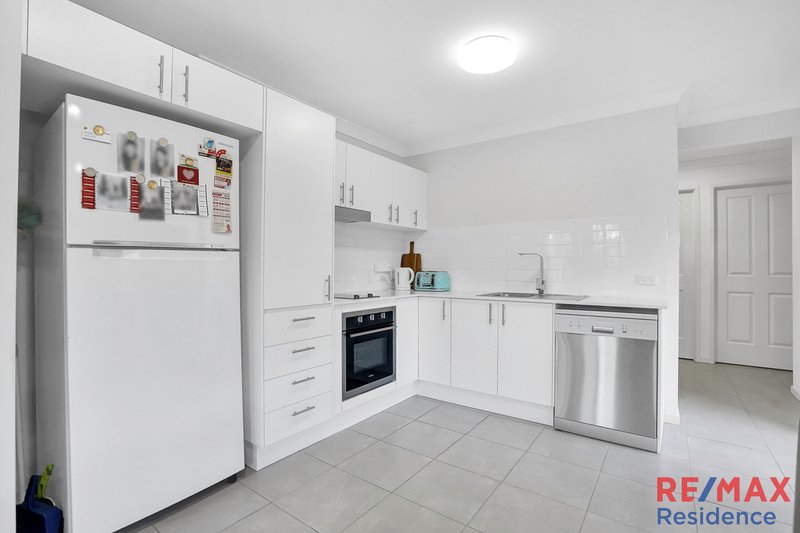 Photo - 10 Dusk Place, Crestmead QLD 4132 - Image 13