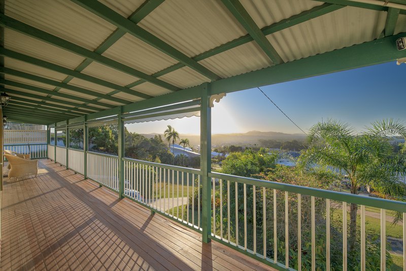 Photo - 10 Earls Court, Telina QLD 4680 - Image 3