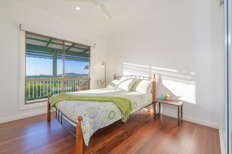 Photo - 10 Earls Court, Telina QLD 4680 - Image 12