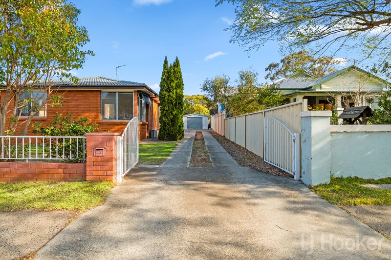 Photo - 10 Early Street, Queanbeyan NSW 2620 - Image 2