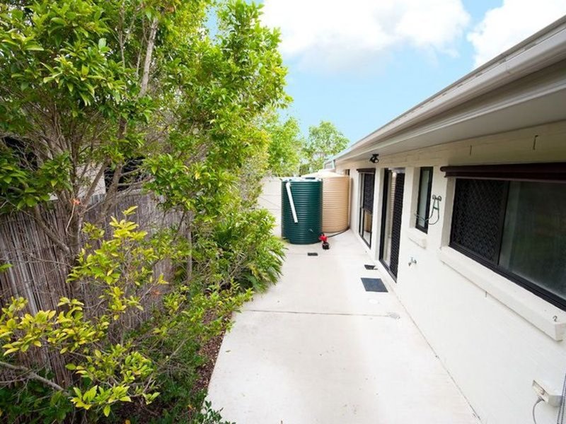 Photo - 10 Echidna Parade, North Lakes QLD 4509 - Image 13