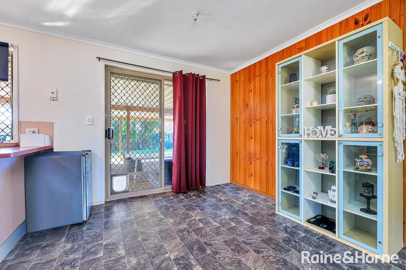 Photo - 10 Echo Court, Marsden QLD 4132 - Image 5