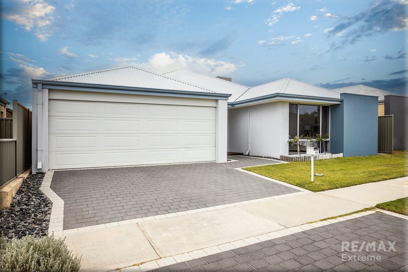 Photo - 10 Ecru Street, Eglinton WA 6034 - Image 3