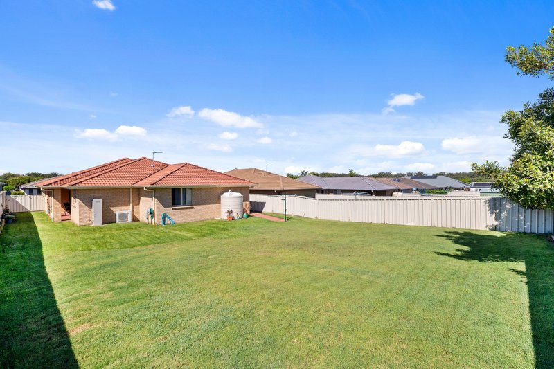 Photo - 10 Edward Windeyer Way, Raymond Terrace NSW 2324 - Image 10