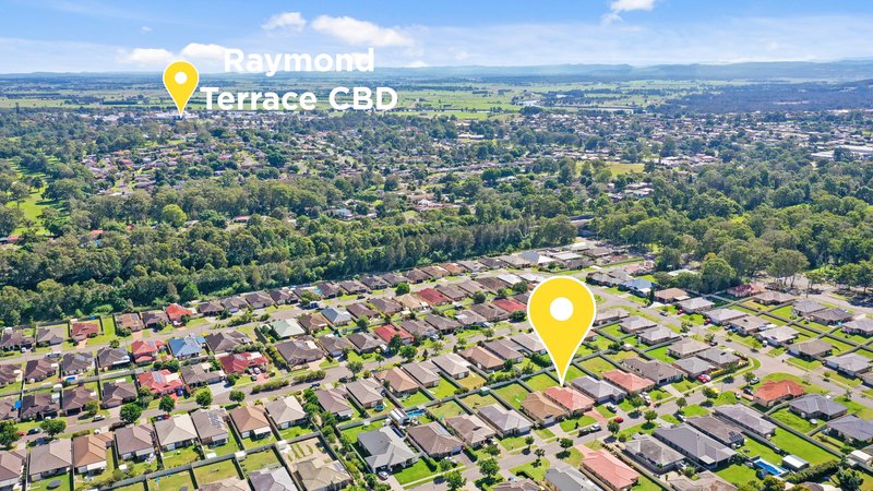 Photo - 10 Edward Windeyer Way, Raymond Terrace NSW 2324 - Image 12