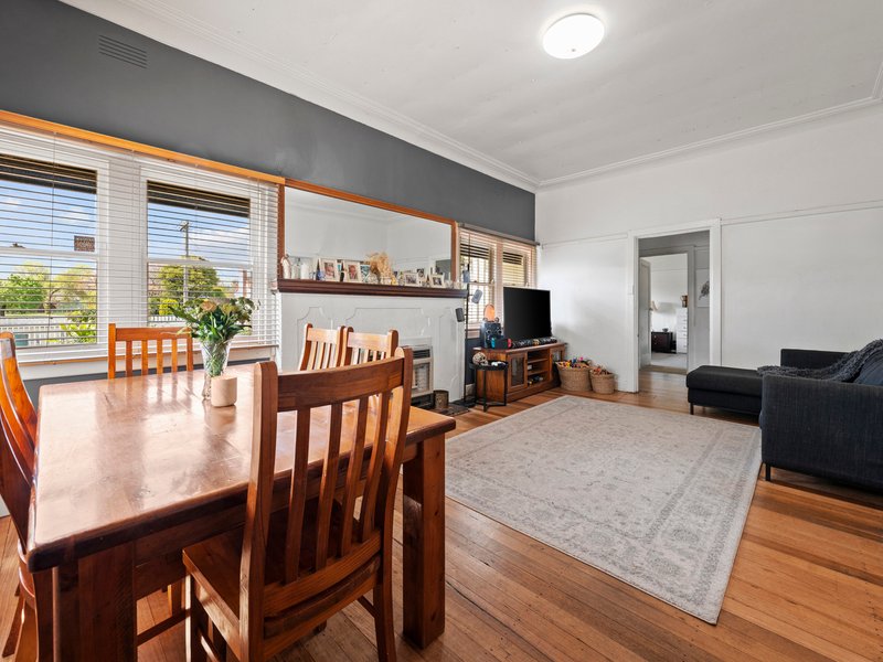 Photo - 10 Egmont Street, Benalla VIC 3672 - Image 4