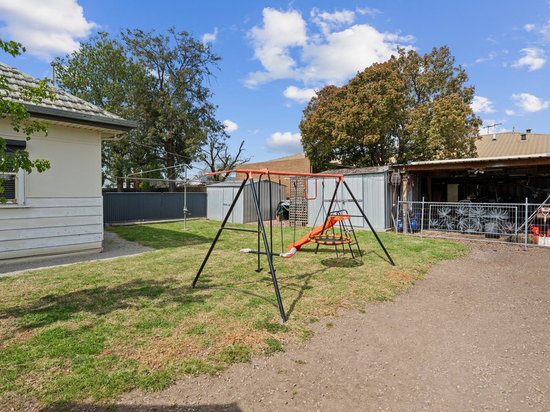 Photo - 10 Egmont Street, Benalla VIC 3672 - Image 14