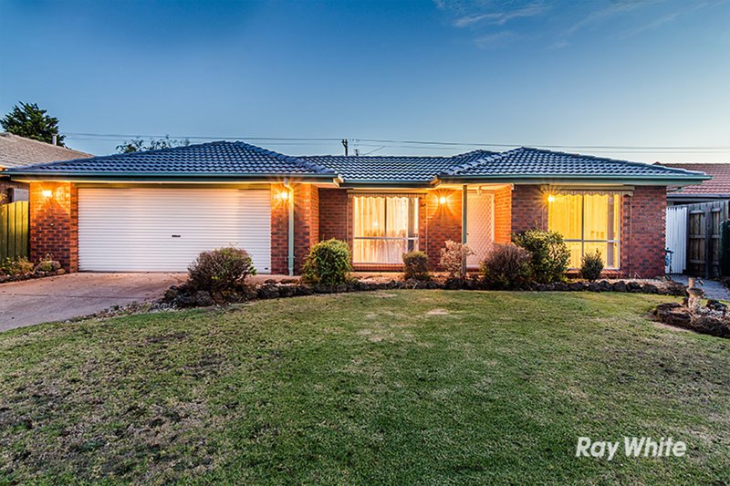 10 Elda Court, Cranbourne North VIC 3977