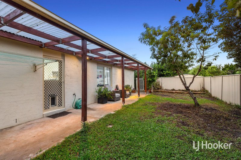 Photo - 10 Eldridge Court, Point Cook VIC 3030 - Image 15