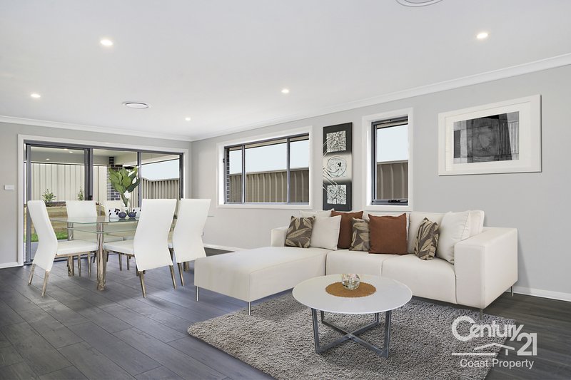 Photo - 10 Eleanor Close, Hamlyn Terrace NSW 2259 - Image 5