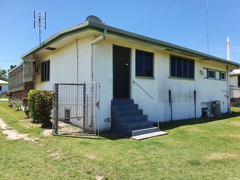 Photo - 10 Elizabeth Street, Ayr QLD 4807 - Image 12